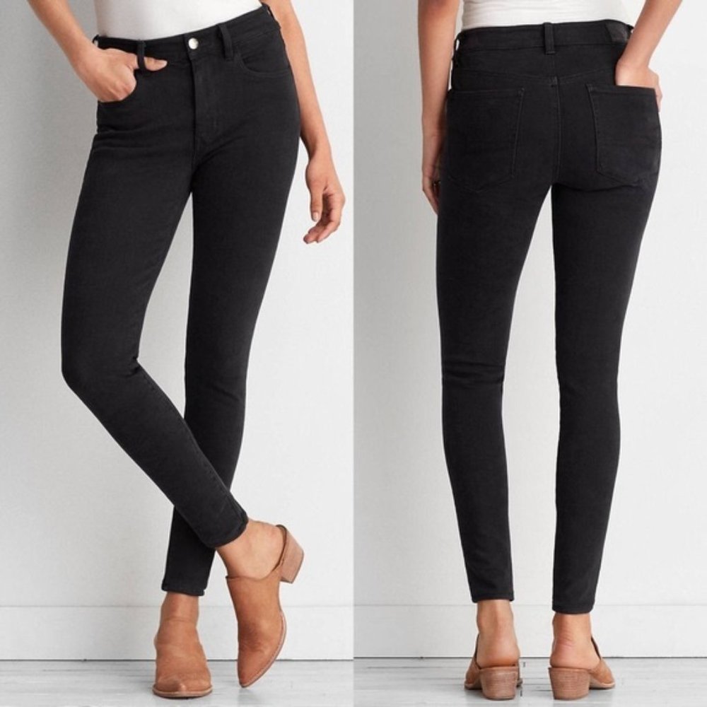 American Eagle Hi-Rise Jeggings 6 Long in Black